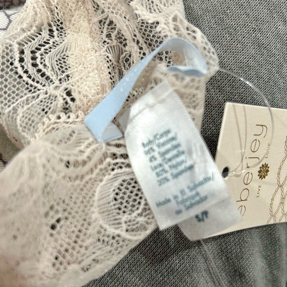 NWT Eberjey Elegant Lace Trim Sleepwear in Gray and Cream. - Picture 4 of 6